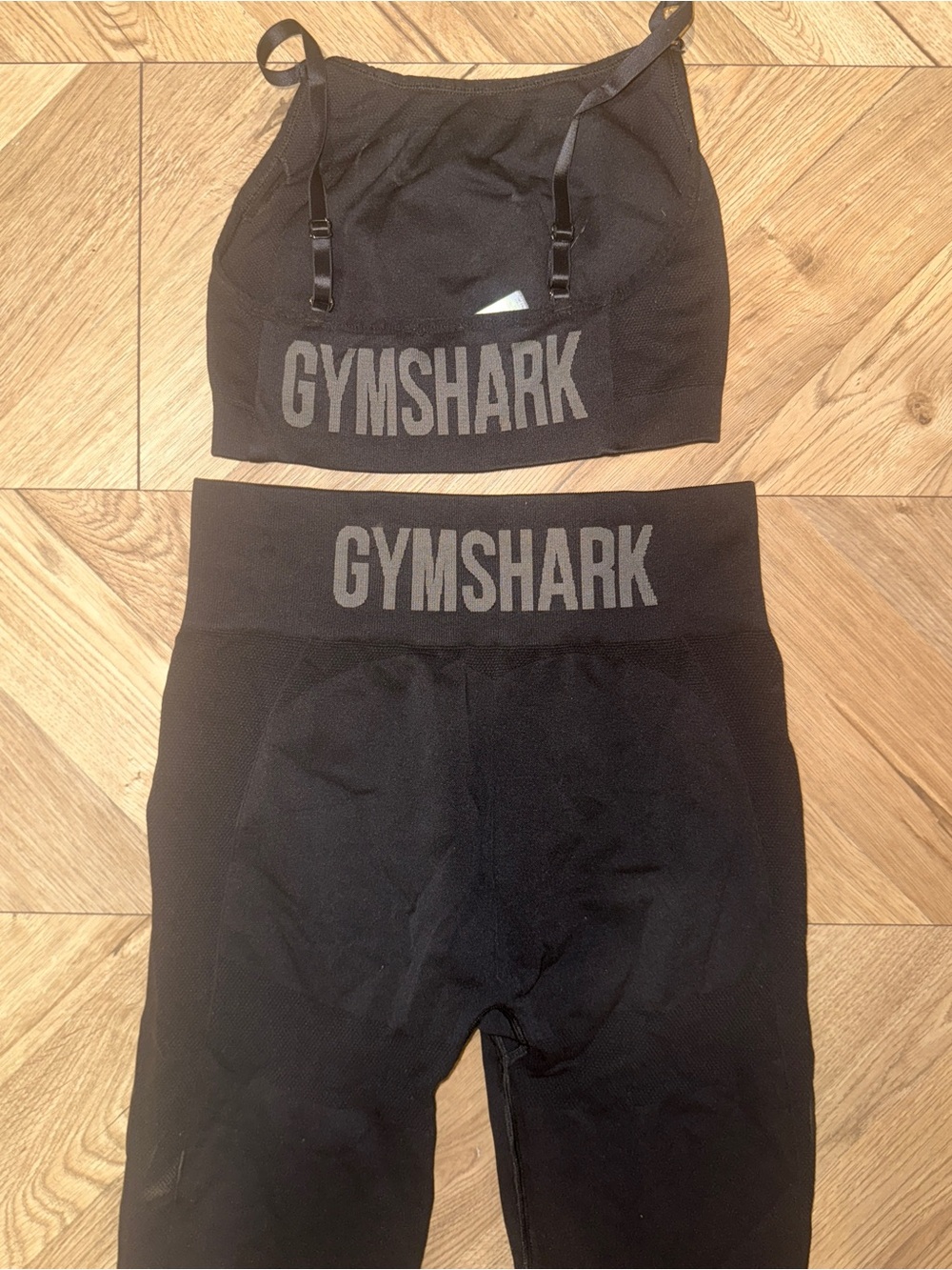Gymshark Fit Seamless Black Matching Set Sports Bra(M) & Leggings(L)